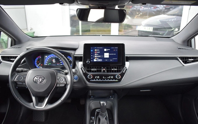 Toyota Corolla cena 129900 przebieg: 42424, rok produkcji 2022 z Grodzisk Mazowiecki małe 466